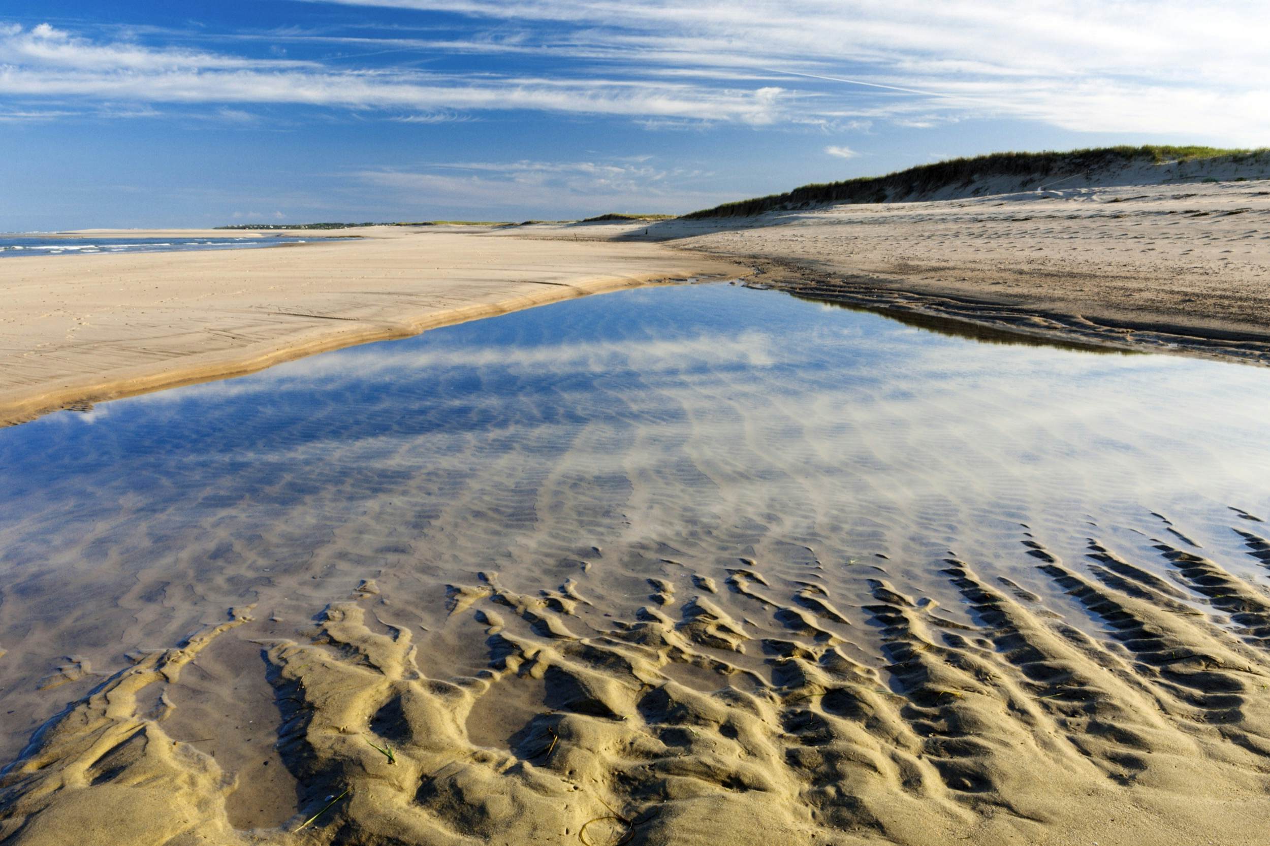 Best beaches in Cape Cod Lonely
